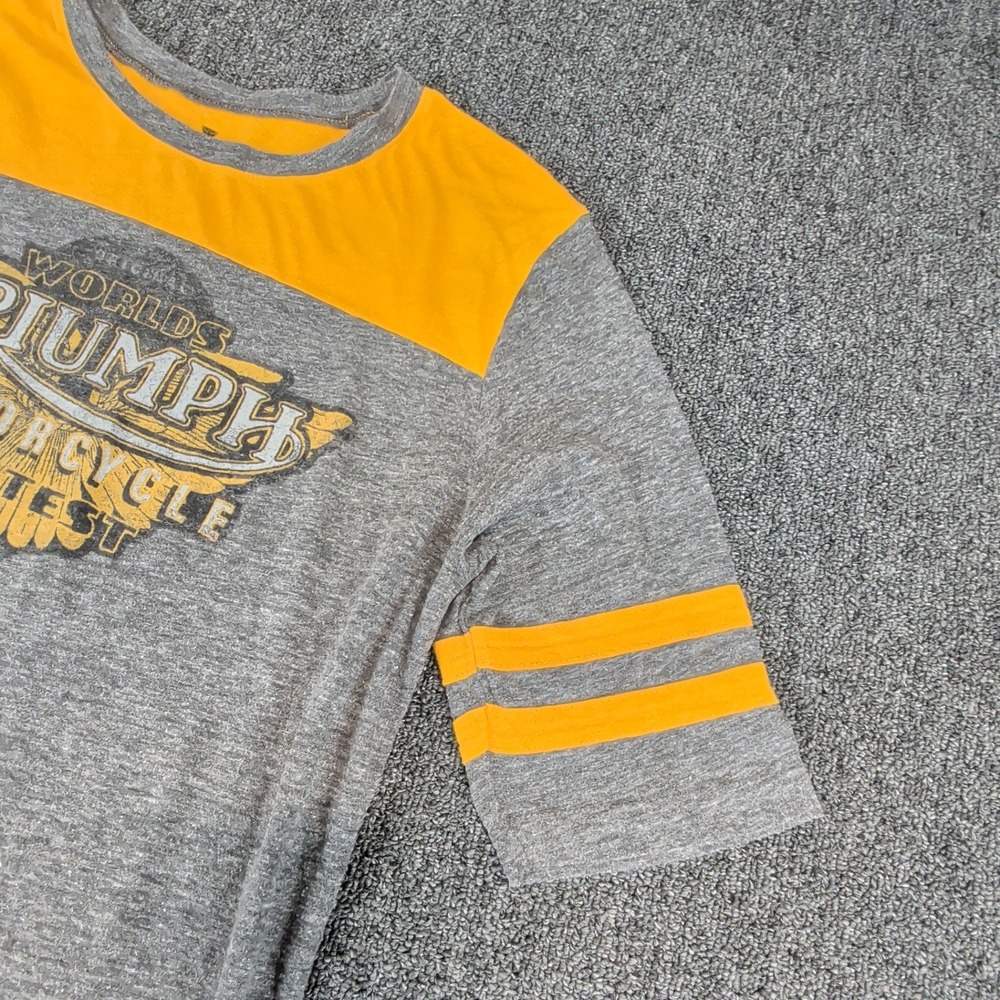 Lucky Brand Y2K Triumph Motorcycle Graphic Tee Mens Large Gray Yellow Stripe - Picture 2 of 7